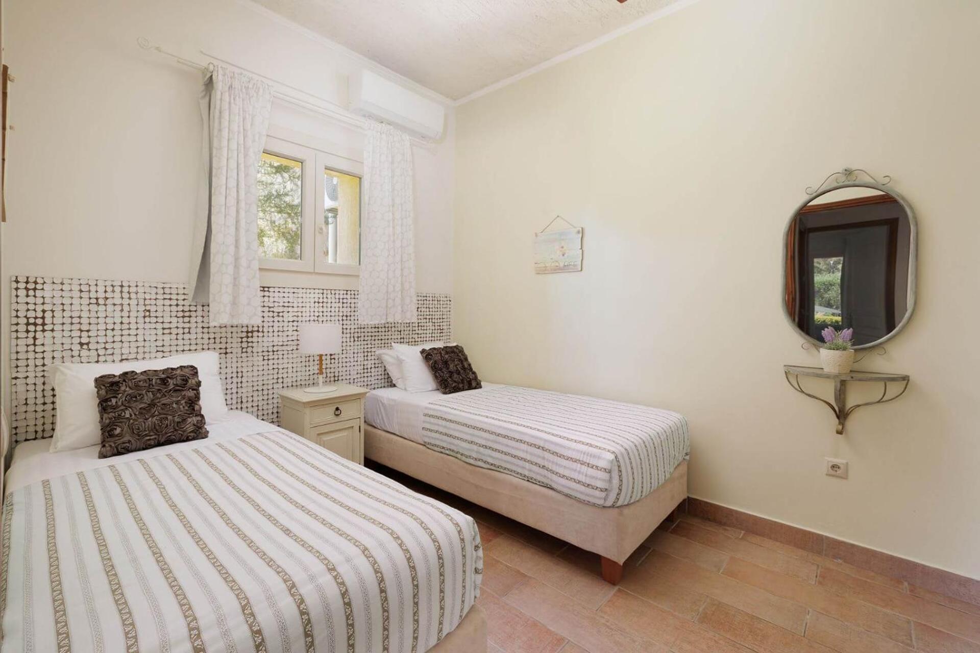 Villa St Nicholas House With Private Heated Pool 达西亚 外观 照片